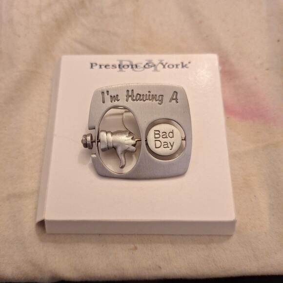 I’M HAVING A GOOD BAD DAY ARTICULATING PIN BROOCH THUMBS UP OR DOWN UNIQUE! - Picture 2 of 4